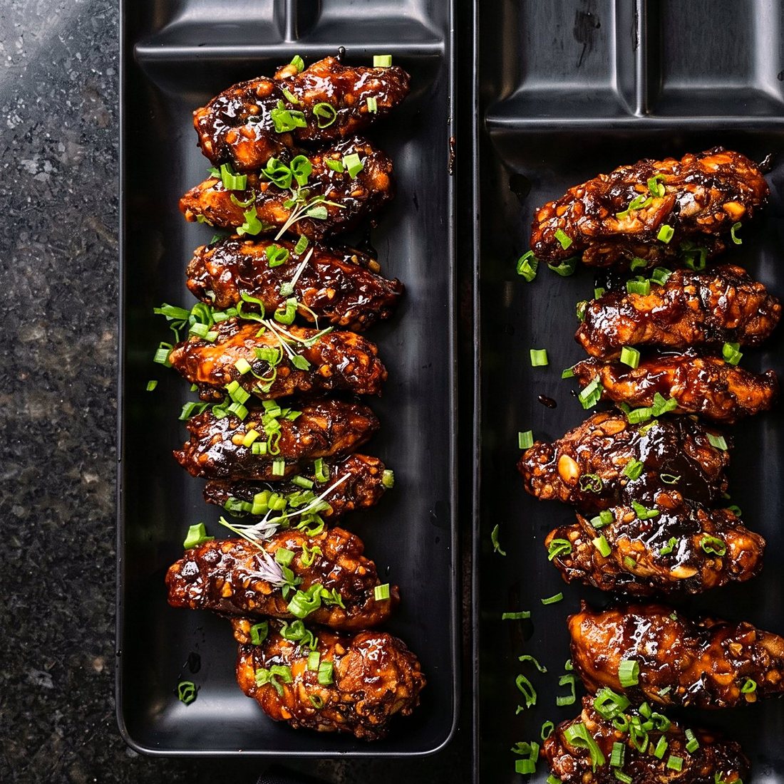 Smoky BBQ chicken wings
