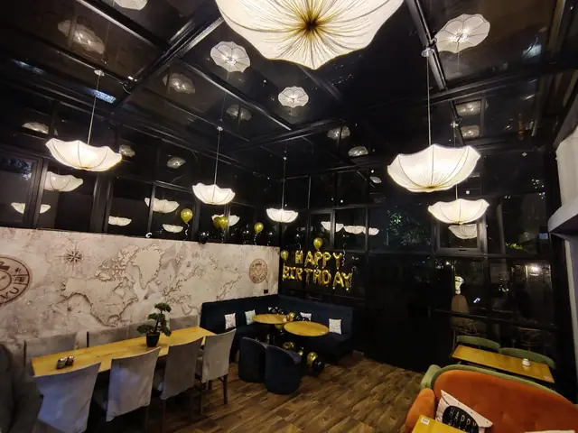 Inside Cafe Deja Vu SB Road
