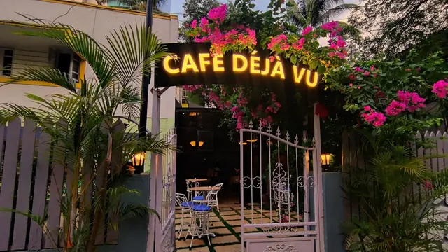 Inside Cafe Deja Vu SB Road