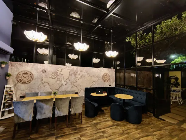 Inside Cafe Deja Vu SB Road